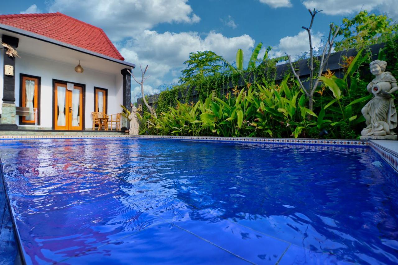 Arys Guest House Sakti Exterior photo